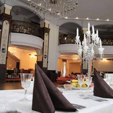 Pik Elegance Hotell Ploieşti Eksteriør bilde