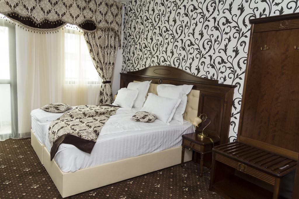 Pik Elegance Hotell Ploieşti Rom bilde