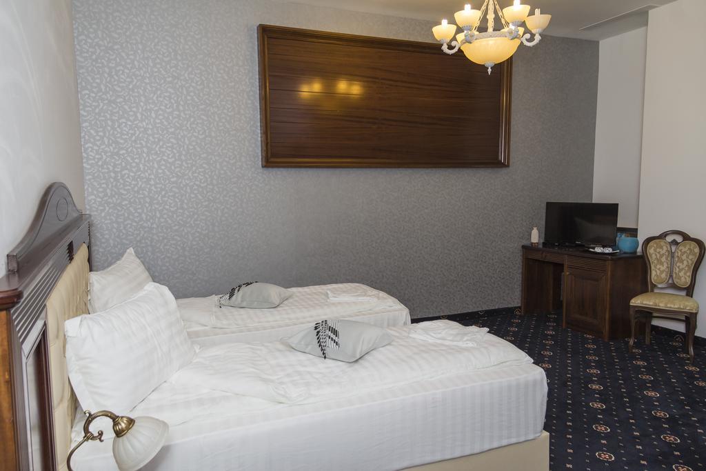 Pik Elegance Hotell Ploieşti Rom bilde